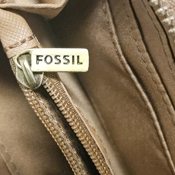 140 FOSSIL Emma  Wallet Zip Around Clutch CreditCard Multi Compartment - Picture 6 of 12